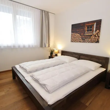 Modern With Balcony And Access To Sauna *