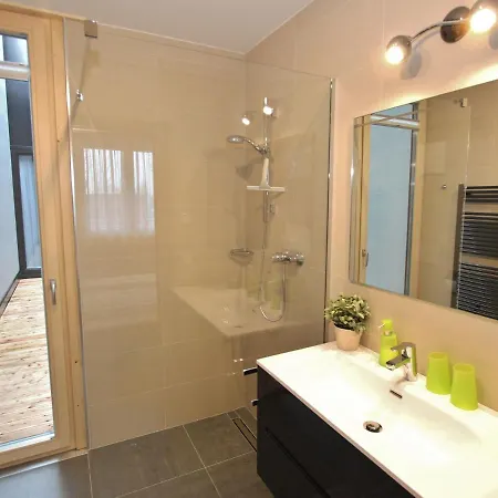 Lejlighed Modern With Balcony And Access To Sauna